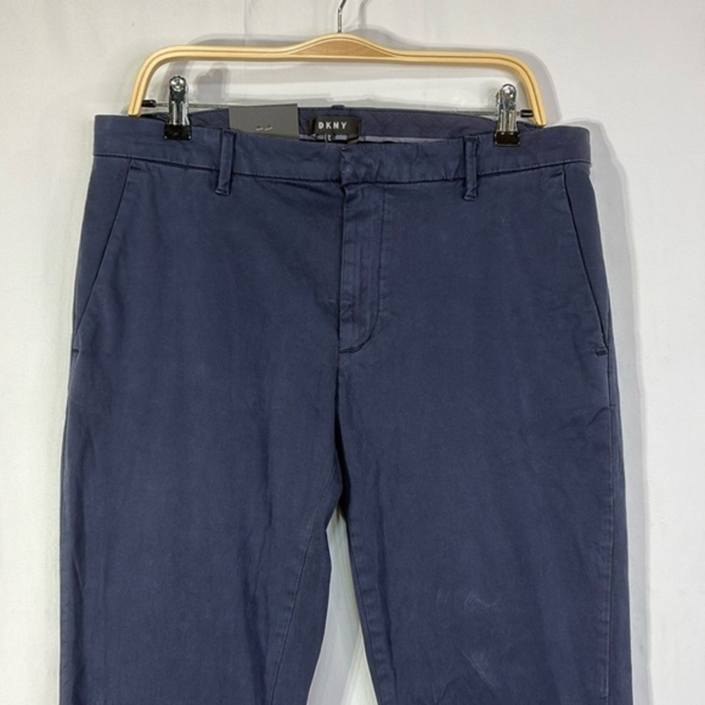 🗯️ nwt DKNY Bedford straight navy flat front khakis:
